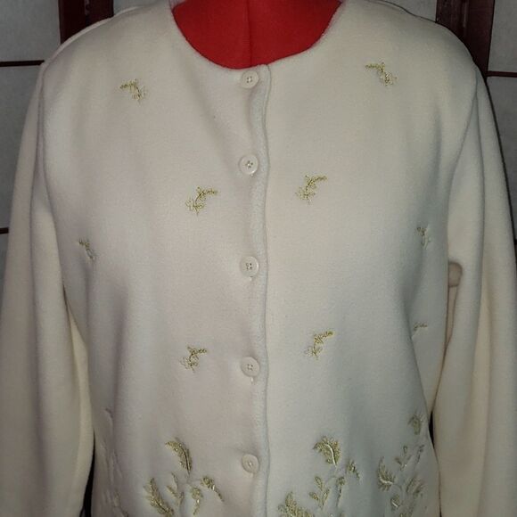 Basic Editions Cream Gold Stitched Floral Button Up Fleece Sweater - Picture 2 of 8